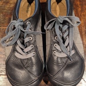 Ahnu Women’s Hiking Comfort Lace Up Shoes